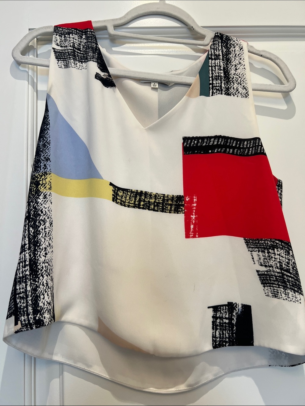 Babaton Abstract Colorblock V-Neck Camisole - Red, White, Black, Blue, Yellow